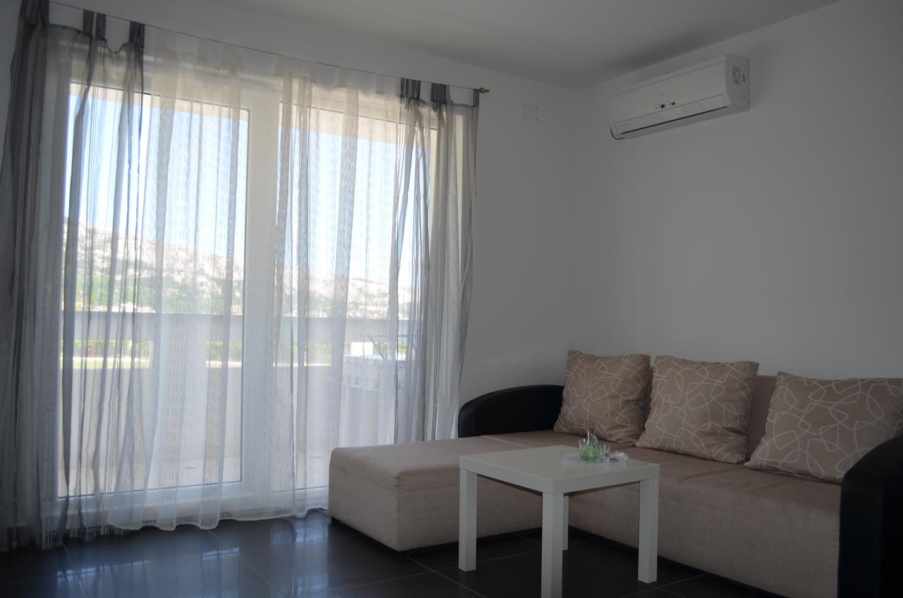 Apartments Mare I Башка Экстерьер фото